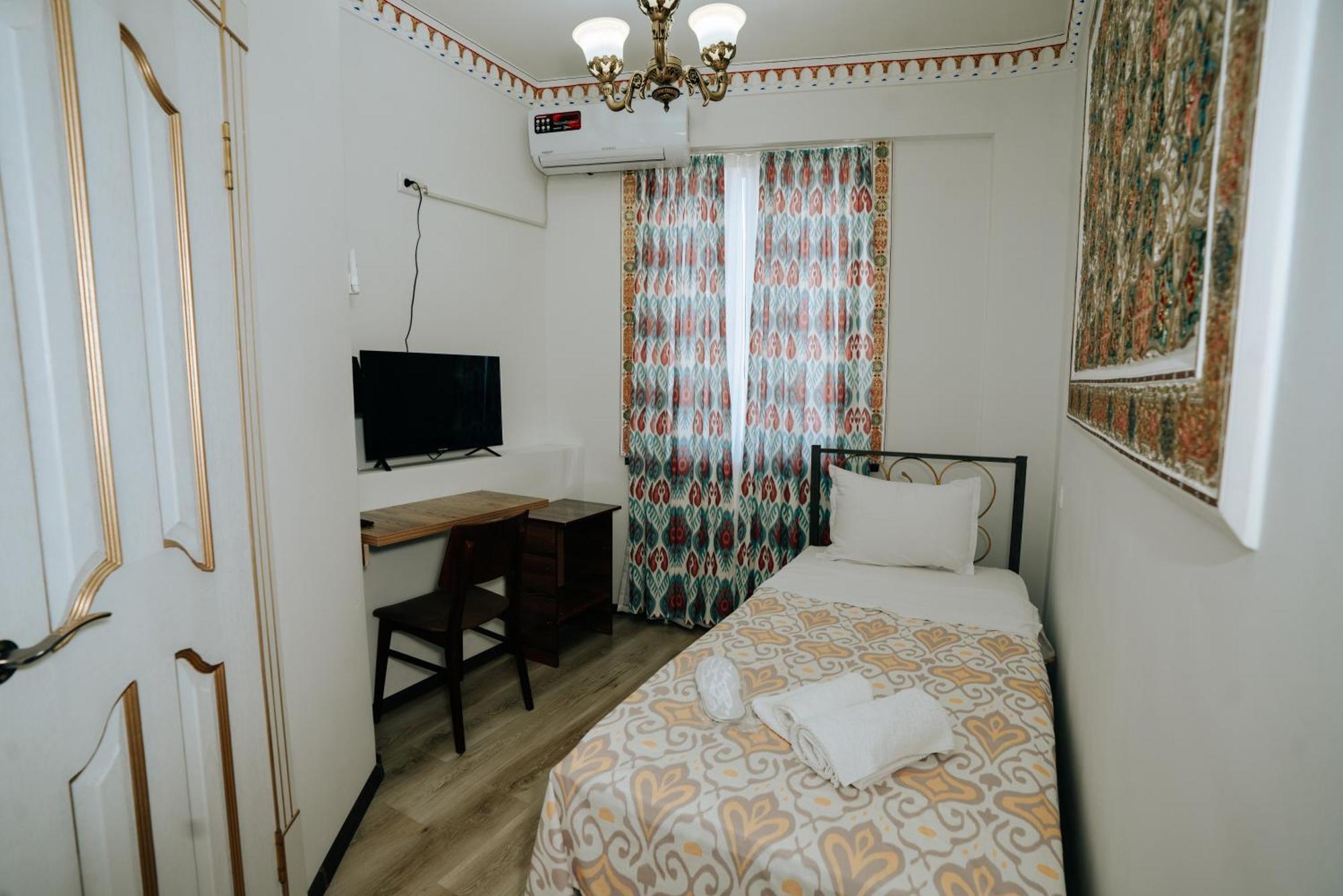 ホテル B-House Boutique With Terrace ブハラ エクステリア 写真